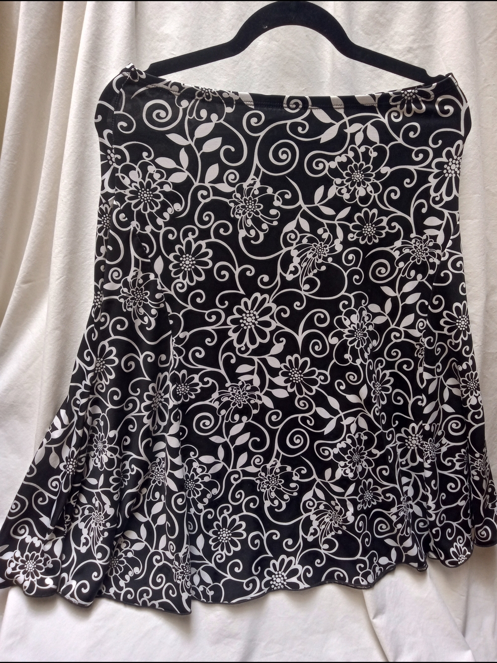 Stephen And Casey Vintage Black & White Floral A-Line Women's Skirt
